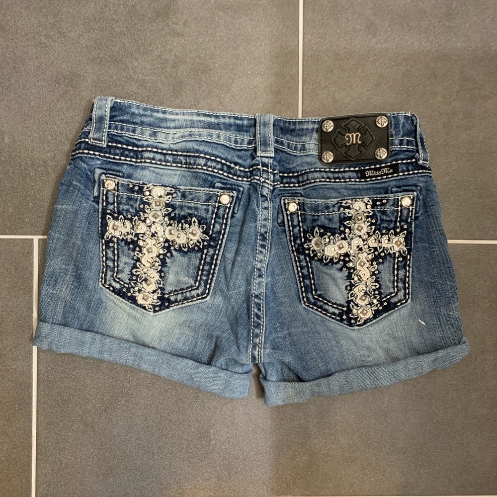 Miss Me Denim Shorts Size 30